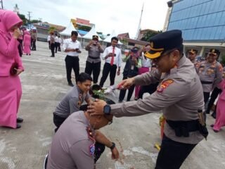 73 Personel Polresta Balikpapan Naik Pangkat