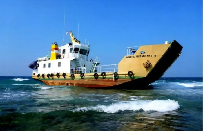 KM Gandha Nusantara 03 Resmi Layani Warga Pulau Pangkep