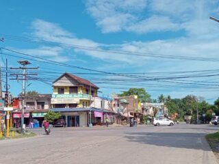 Lampu Merah Bungoro Rusak Parah! Warga Resah, Kadishub Sentil PT Semen Tonasa