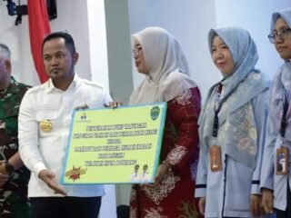 Kado Gubernur Kaltim untuk Bontang: Umrah, Insentif Guru, dan Sertifikat Halal