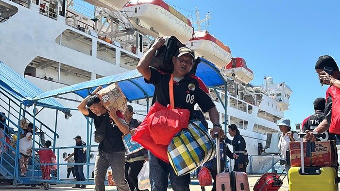 Kapal Pelni Berlayar 17 Kali dari Balikpapan selama Juli 2025, Catat Jadwalnya!