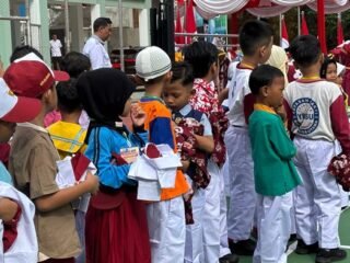 92 Ribu Siswa di Balikpapan Dapat Seragam Gratis, Pemkot Kucurkan Rp28 Miliar