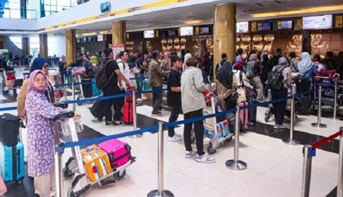 Penumpang Udara Domestik di Kaltim Turun Tajam, Internasional Justru Melejit