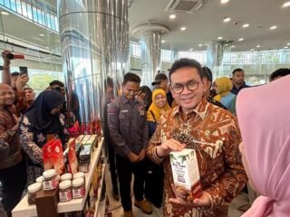 Kemendag Resmikan Export Center Balikpapan dan Batam, Dorong UMKM Tembus Pasar Global